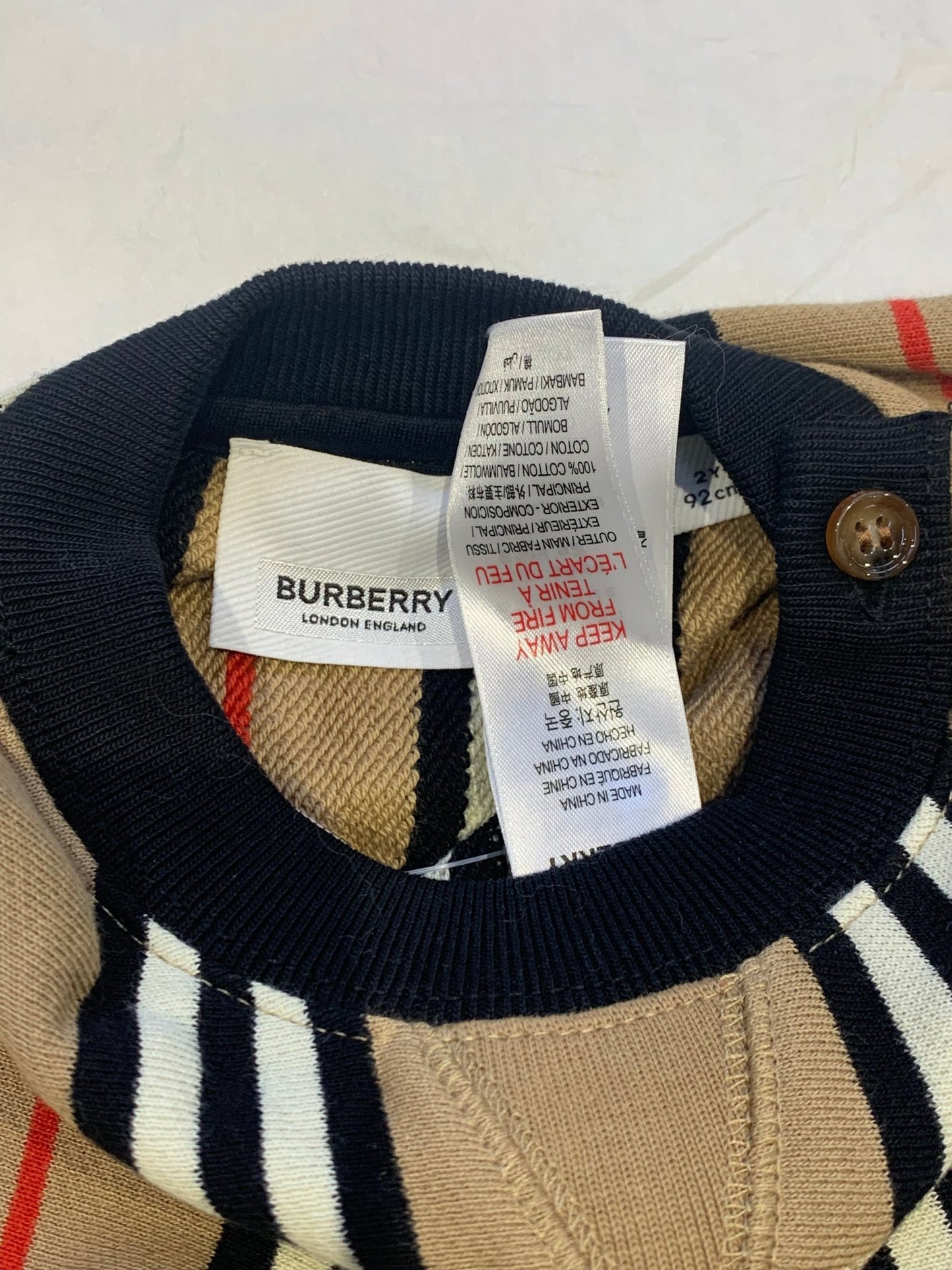 Burberry - Pull - Noir, Beige - 24 Mois - Tinokai